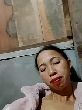 Snapshot of TRIEUTRIEU20 chatting on November 2, 2025, 1:57 pm TRIEUTRIEU20 online show from November 2, 2025, 1:57 pm