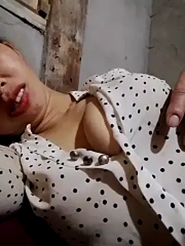 Snapshot of TRIEUTRIEU20 chatting on November 7, 2025, 5:29 am TRIEUTRIEU20 online show from November 7, 2025, 5:29 am