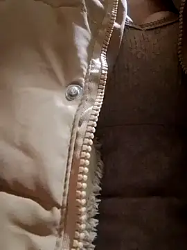 Snapshot of TRIEUTRIEU20 chatting on November 28, 2025, 1:08 am TRIEUTRIEU20 online show from November 28, 2025, 1:08 am