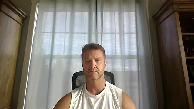 45andfit1 online show from November 4, 2025, 1:54 pm