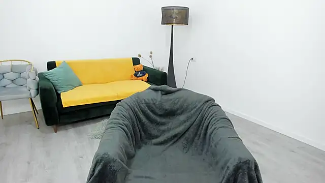 Arya Anna online show from November 16, 2025, 5:35 am