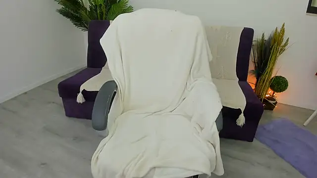 Snapshot of Arya_Anna chatting on February 6, 2026, 4:39 am Arya Anna online show from February 6, 2026, 4:39 am