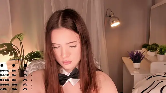 AustinClowerd online show from November 9, 2025, 7:06 am