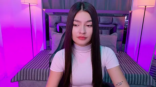 Bella Clark2 online show from March 24, 2026, 1:16 pm