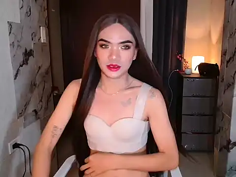 AlexaCollins0 online show from May 14, 2026, 10:16 pm