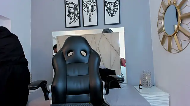 Snapshot of adams_bobby chatting on November 27, 2025, 11:34 am adams bobby online show from November 27, 2025, 11:34 am