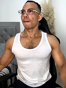 Snapshot of jony_Oconnor chatting on January 8, 2026, 12:18 pm jony Oconnor online show from January 8, 2026, 12:18 pm