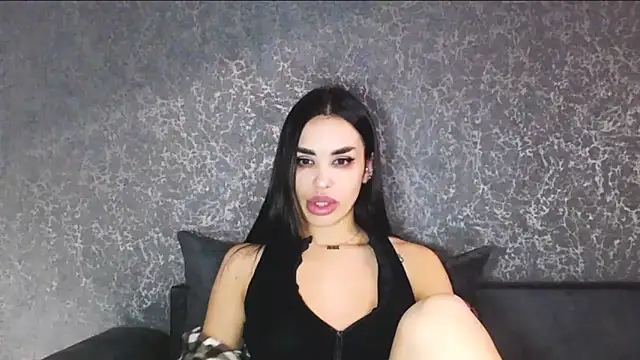 velvetveyraX online show from March 21, 2026, 5:49 pm