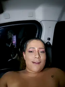 Snapshot of BubblesLovexox chatting on November 21, 2025, 9:24 pm BubblesLovexox online show from November 21, 2025, 9:24 pm