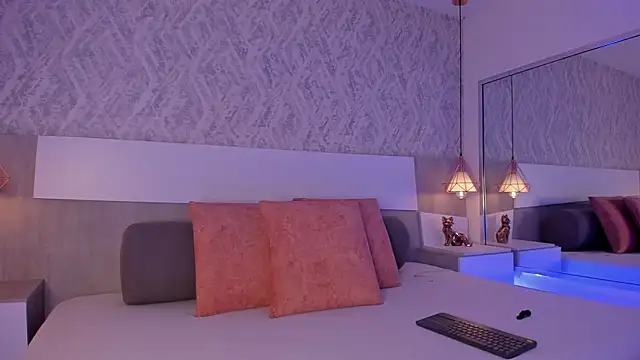 Vittoria  rossi online show from February 16, 2026, 1:51 pm