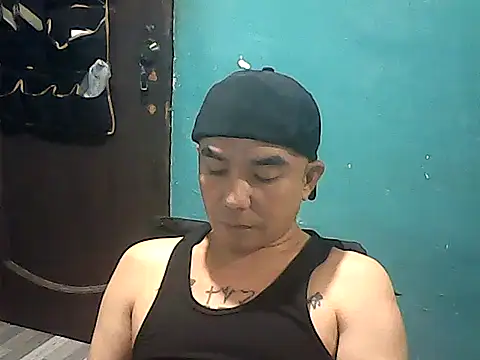 yourasiandesire69 online show from October 28, 2025, 12:19 pm