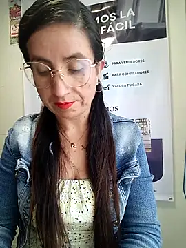 Valentina--1 online show from February 7, 2026, 12:20 pm