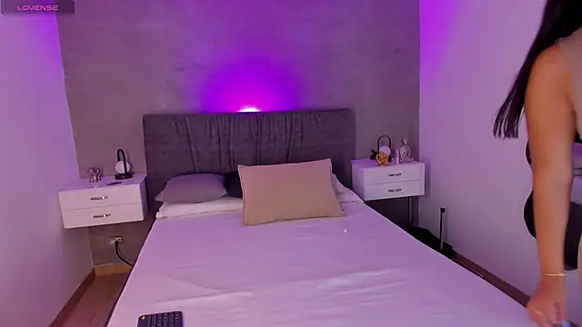 andreanix online show from November 15, 2025, 7:32 pm