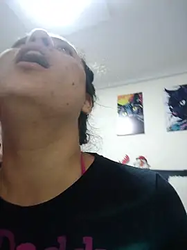 Caroline Jons online show from December 2, 2025, 12:54 pm