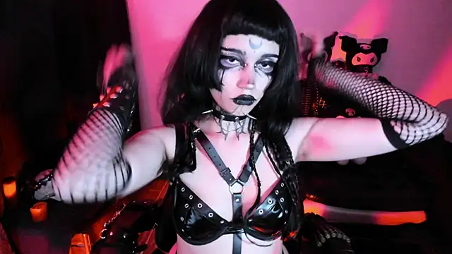 Yueeclipsa online show from April 6, 2026, 5:08 am