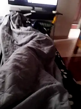 Snapshot of Andres__00 chatting on March 27, 2026, 12:16 pm Andres 00 online show from March 27, 2026, 12:16 pm