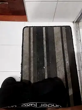 Snapshot of Andres__00 chatting on April 10, 2026, 1:49 pm Andres 00 online show from April 10, 2026, 1:49 pm