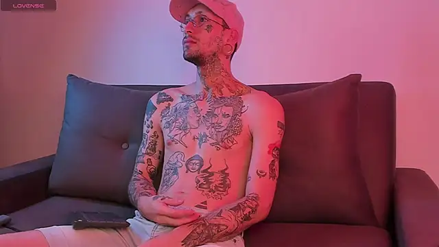 TokyoHatsumoto online show from October 28, 2025, 1:25 pm