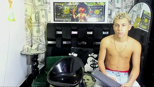 Horny Duo0 online show from October 31, 2025, 3:29 am