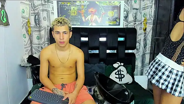 Horny Duo0 online show from November 6, 2025, 3:18 am