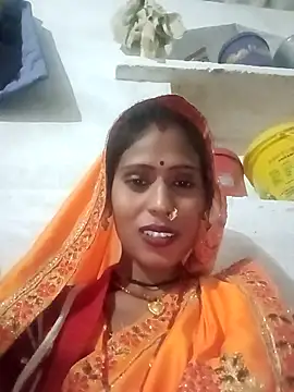 QRANSEXI online show from December 3, 2025, 7:23 pm