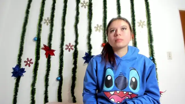 Vanessa Martinz online show from December 3, 2025, 12:14 pm