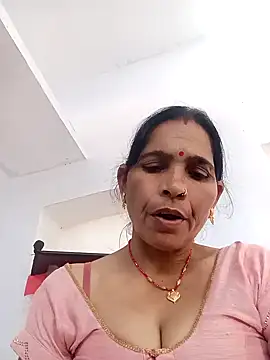 Indiangueen online show from November 6, 2025, 9:43 am