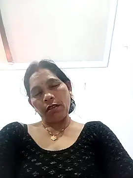 Indiangueen online show from November 9, 2025, 9:24 pm