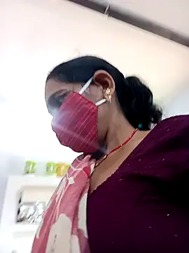 Indiangueen online show from November 16, 2025, 9:26 am