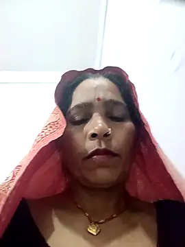 Indiangueen online show from November 27, 2025, 8:44 pm