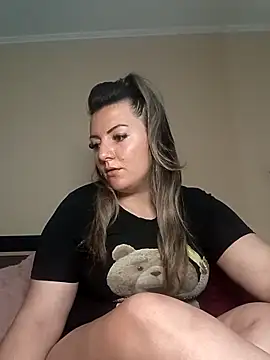 Gabrielaalialiali online show from April 16, 2026, 7:42 am