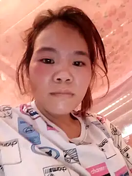 Snapshot of Bany_x chatting on November 9, 2025, 7:39 am Bany x online show from November 9, 2025, 7:39 am