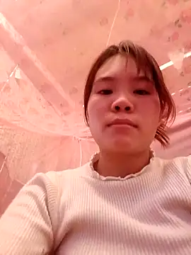 Snapshot of Bany_x chatting on November 22, 2025, 6:23 am Bany x online show from November 22, 2025, 6:23 am