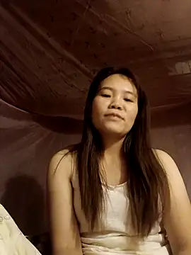 Snapshot of Bany_x chatting on November 25, 2025, 1:44 pm Bany x online show from November 25, 2025, 1:44 pm