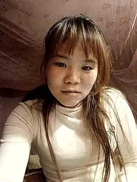 Snapshot of Bany_x chatting on December 14, 2025, 1:27 pm Bany x online show from December 14, 2025, 1:27 pm