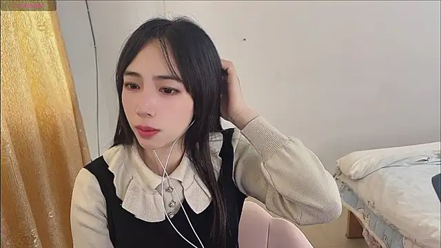 by-Hannah online show from November 12, 2025, 5:08 am