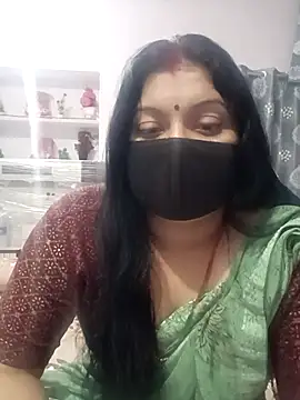 Snapshot of Best_couple2001 chatting on November 24, 2025, 6:35 am Best couple2001 online show from November 24, 2025, 6:35 am