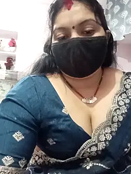 Snapshot of Best_couple2001 chatting on November 25, 2025, 6:57 am Best couple2001 online show from November 25, 2025, 6:57 am