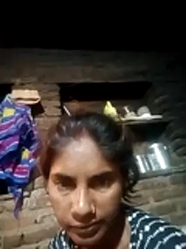 Snapshot of Babita_ranni chatting on October 30, 2025, 8:42 pm Babita ranni online show from October 30, 2025, 8:42 pm