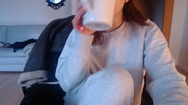 Snapshot of bellefleurrr chatting on November 18, 2025, 3:05 pm bellefleurrr online show from November 18, 2025, 3:05 pm