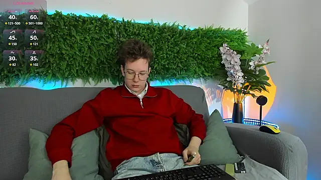 Teddy Parker online show from December 2, 2025, 9:25 am