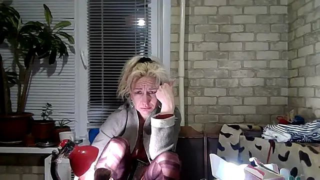 Snapshot of LilaniLoverx chatting on May 11, 2026, 7:33 pm LilaniLoverx online show from May 11, 2026, 7:33 pm