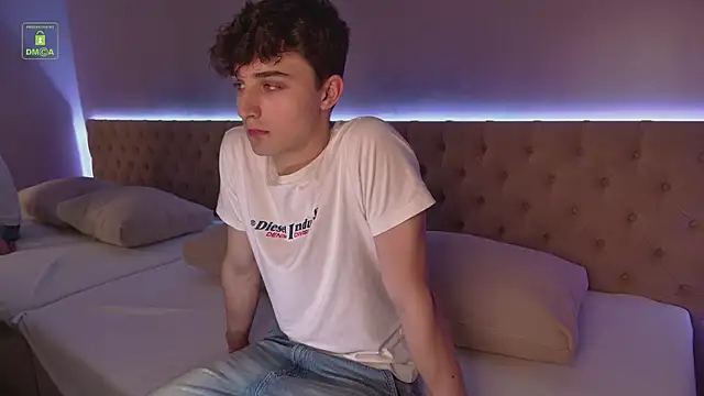 Snapshot of Richard_steele_hot chatting on October 30, 2025, 3:13 pm Richard steele hot online show from October 30, 2025, 3:13 pm