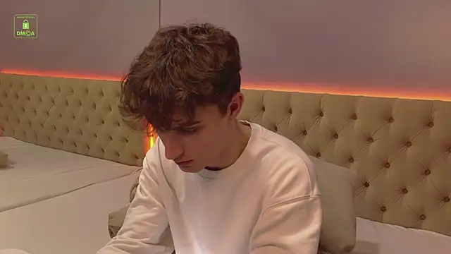 Snapshot of Richard_steele_hot chatting on November 6, 2025, 3:24 pm Richard steele hot online show from November 6, 2025, 3:24 pm