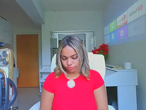 diosadeluniverso online show from April 12, 2026, 2:55 pm