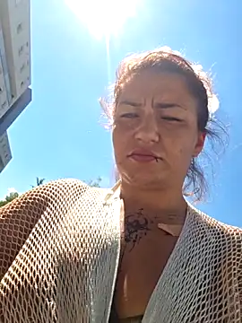 Snapshot of Hausverbot3 chatting on June 19, 2026, 1:15 pm Hausverbot3 online show from June 19, 2026, 1:15 pm