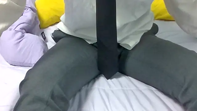 yuta 00 online show from February 19, 2026, 4:58 pm