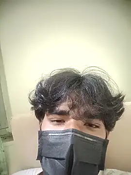 kriZ08 online show from November 1, 2025, 5:37 pm