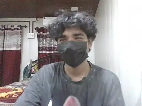 Snapshot of kriZ08 chatting on June 21, 2026, 5:59 pm kriZ08 online show from June 21, 2026, 5:59 pm
