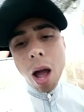 robinhd1234 online show from January 10, 2026, 12:12 am